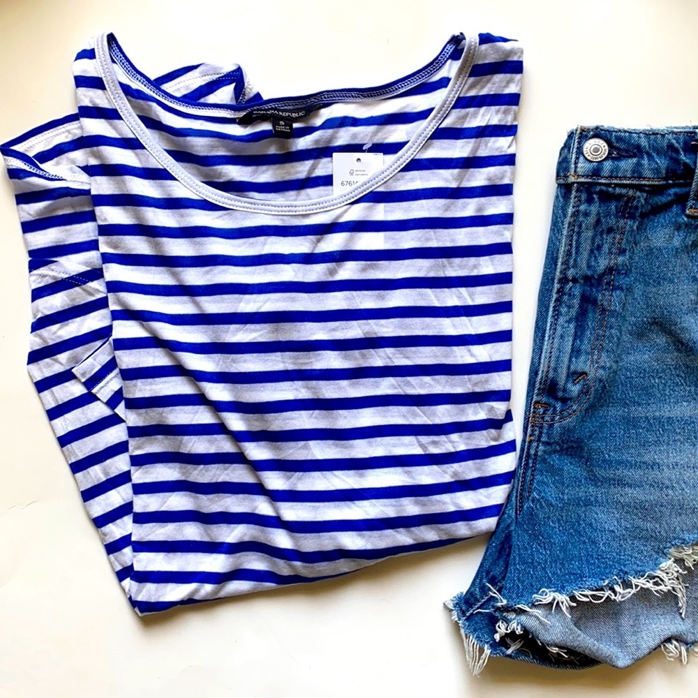 Banana Republic long sleeve striped tee